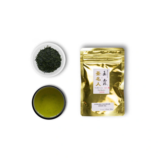 Gyokuro Saemidori Cha Meijin: Produktemballage, Gyokuro blade og brygget Gyokuro te i en kop